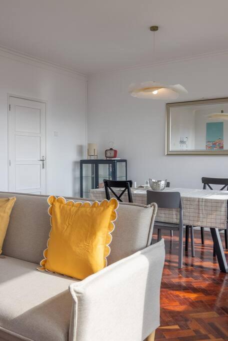 شقة Casa Do Largo-Vista Sobre Lisboa المظهر الخارجي الصورة